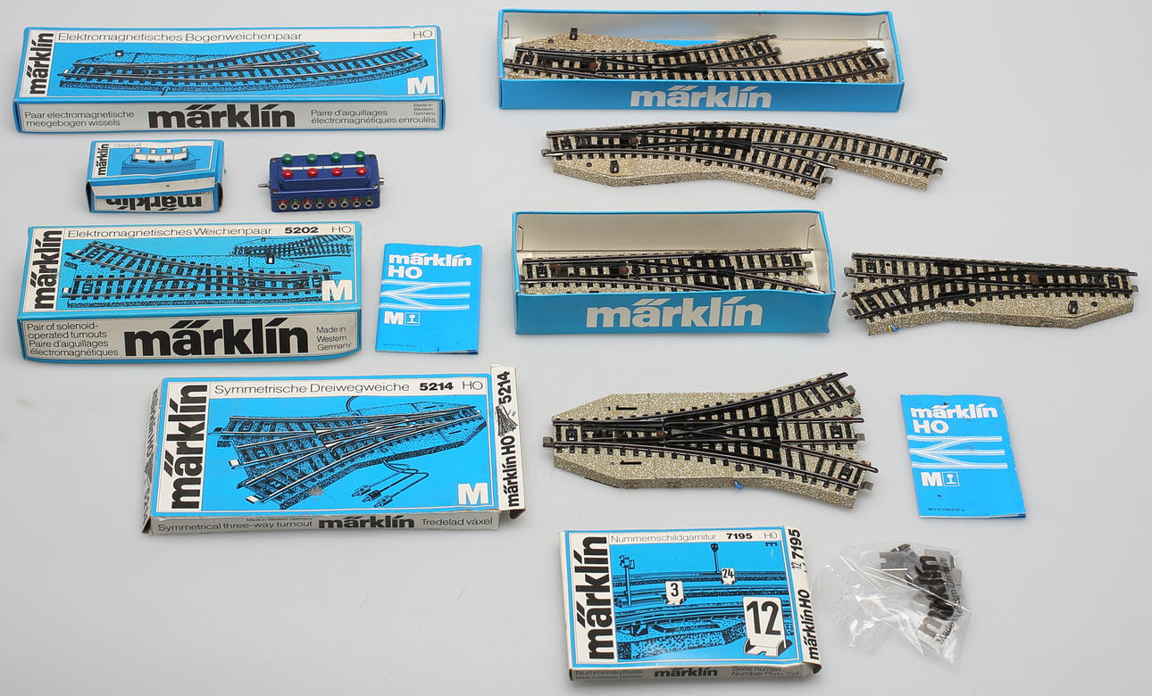 PARTI MÄRKLINDELAR, 5 st i orginalförpackningar.