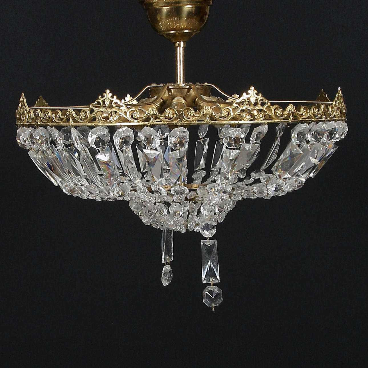 LJUSKRONA/PLAFOND, mässing, prismor, 1900-tal. Belysning & Lampor ...