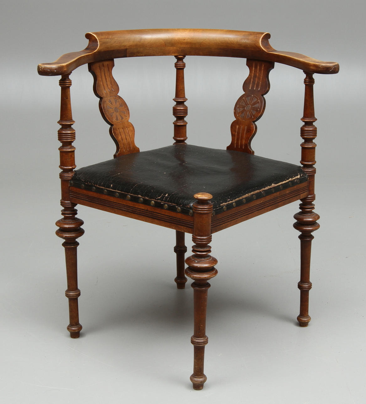 PUDERSTOL, 1800-tal.