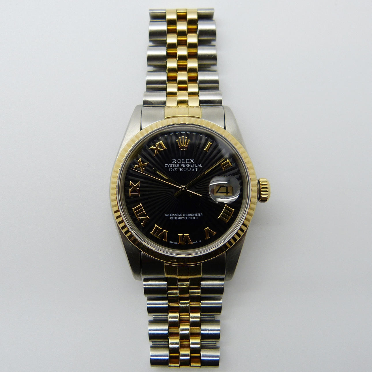 ROLEX OYSTER DATEJUST WATCH.