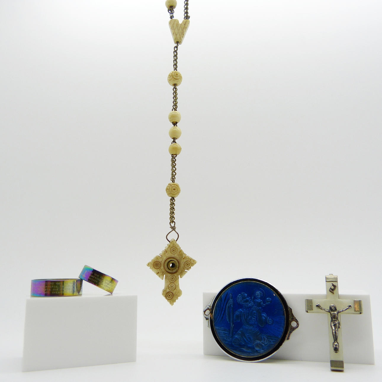 ASSORTERING AF SMYKKER.