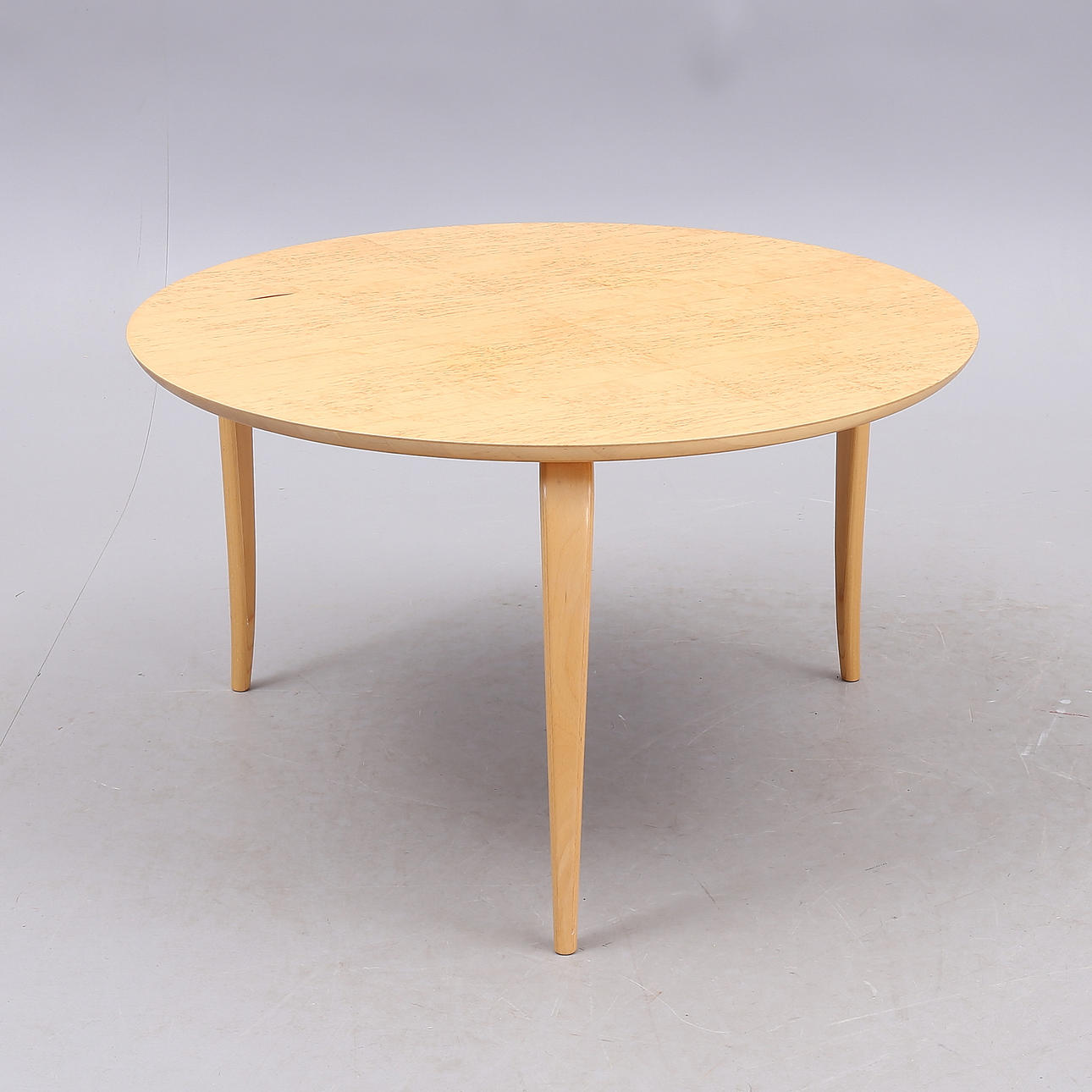 BRUNO MATHSSON. "Annika", soffbord, masurbjörk, Dux.