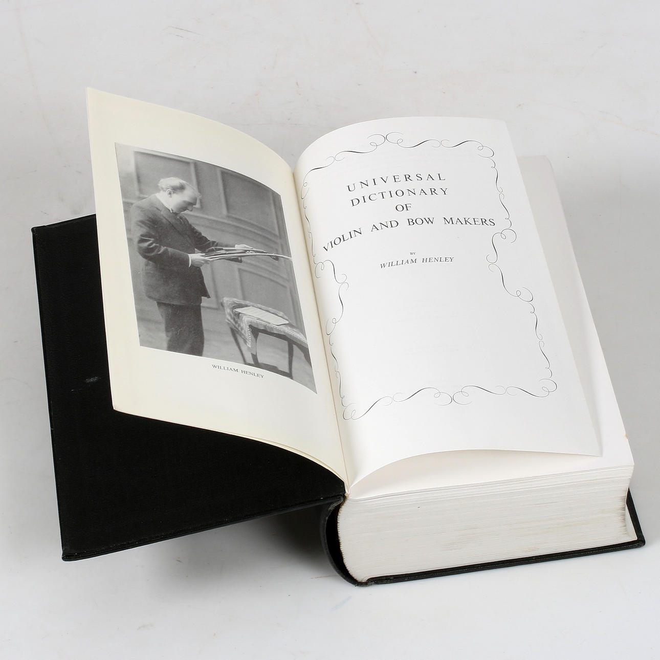 弦楽器 Dictionary of Violin & Bow Makers Universal Dictionary of Violin and Bow Makers: Henley