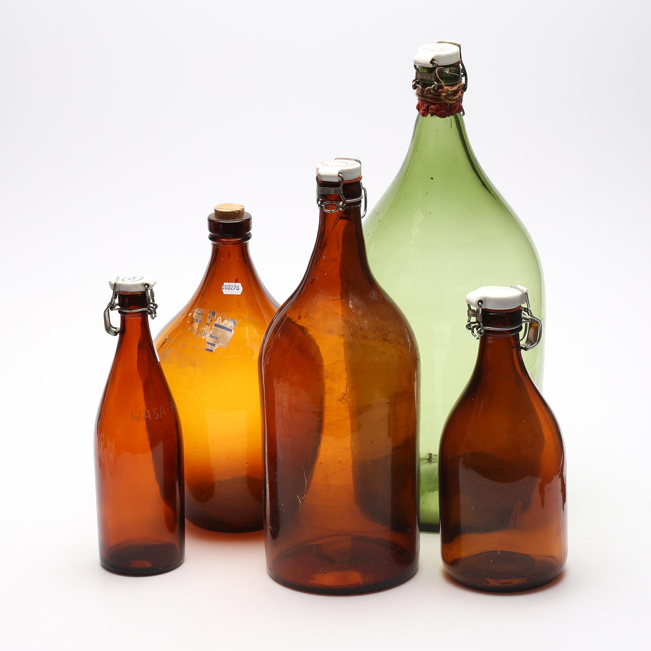 FLASKOR, 5 st, glas, bland annat Tranås, Linköping bryggeri.