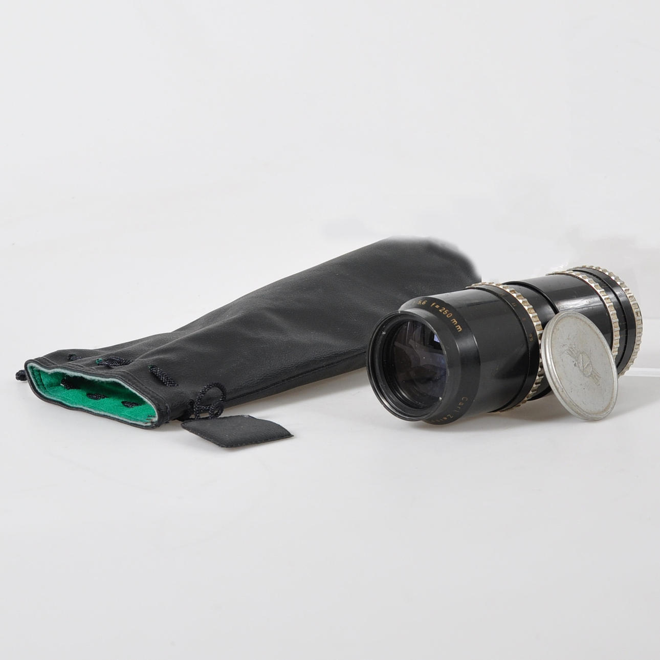 HASSELBLAD ADDITIONAL LENS CARL ZEISS SONAR 1:56 F.250 MM.