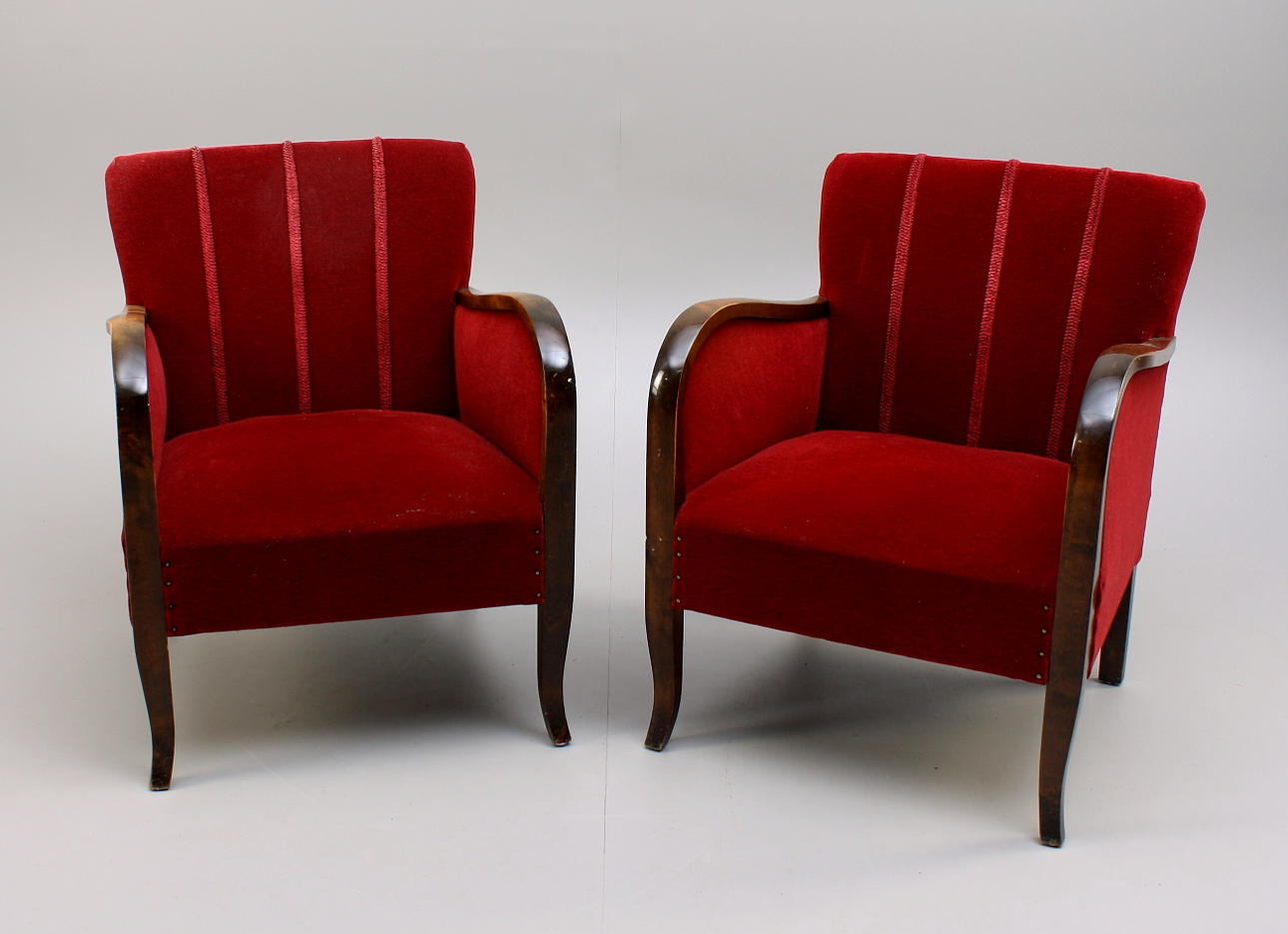 FÅTÖLJER ett par, 1920-/1930-tal.