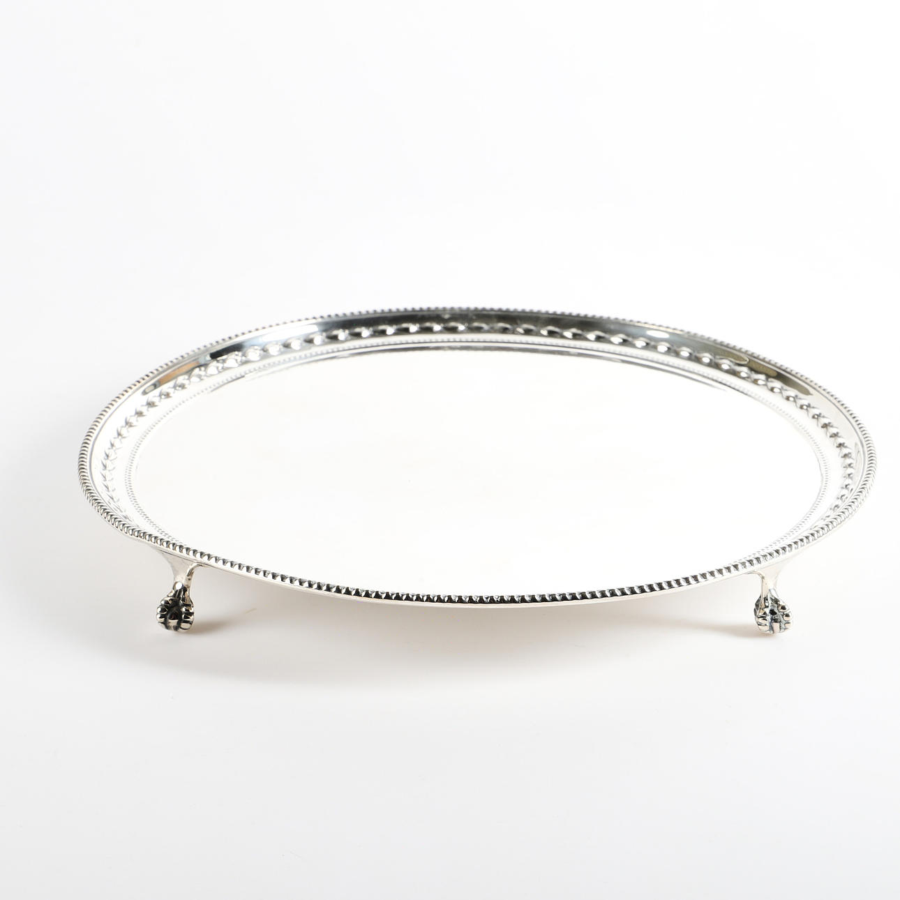 PLADE på fødder, engelsk sølv.