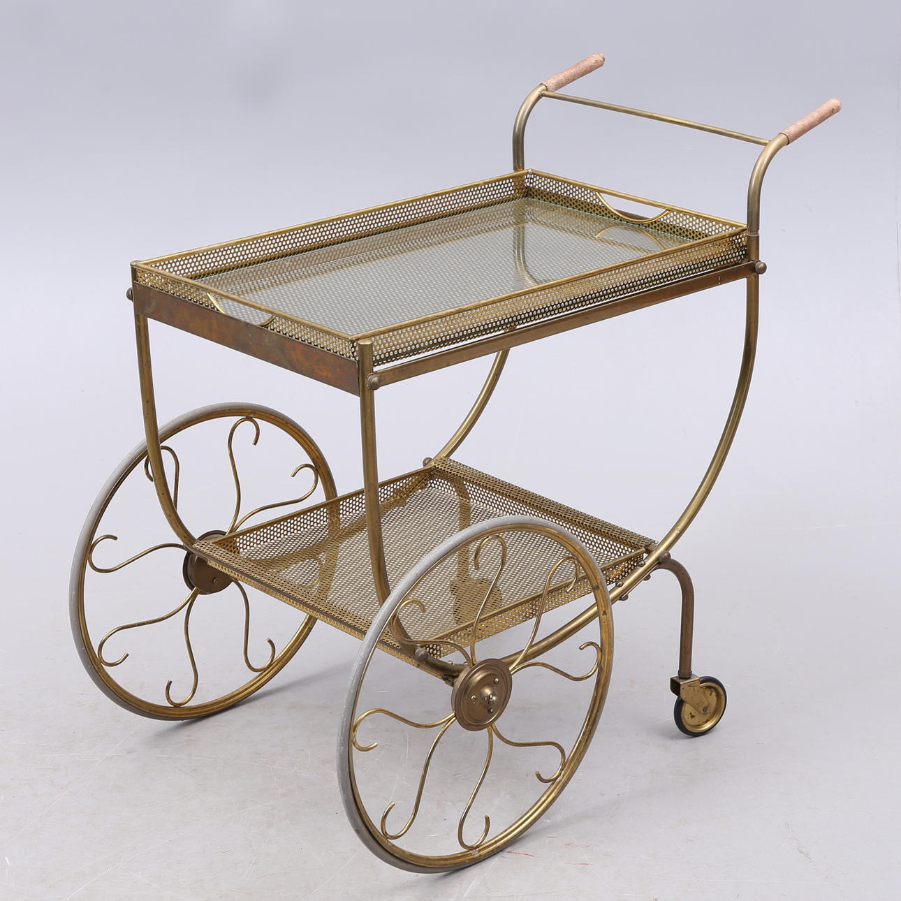 SERVERINGSVAGN, Firma Svenskt Tenn.