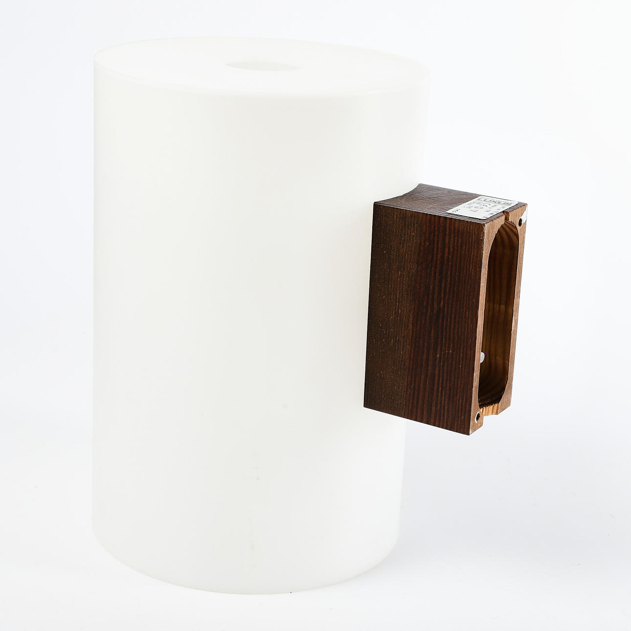 VÆGLAMPE med plastkuppel, Luxus.