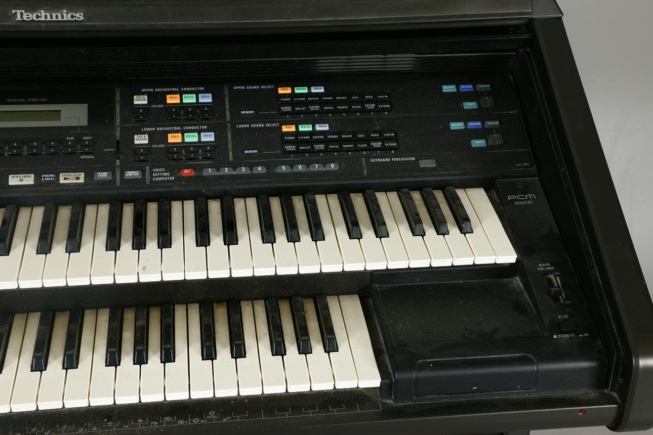 ELECTRIC GEL, Technics SX-GN3K, 1980s. Collectables - Musical