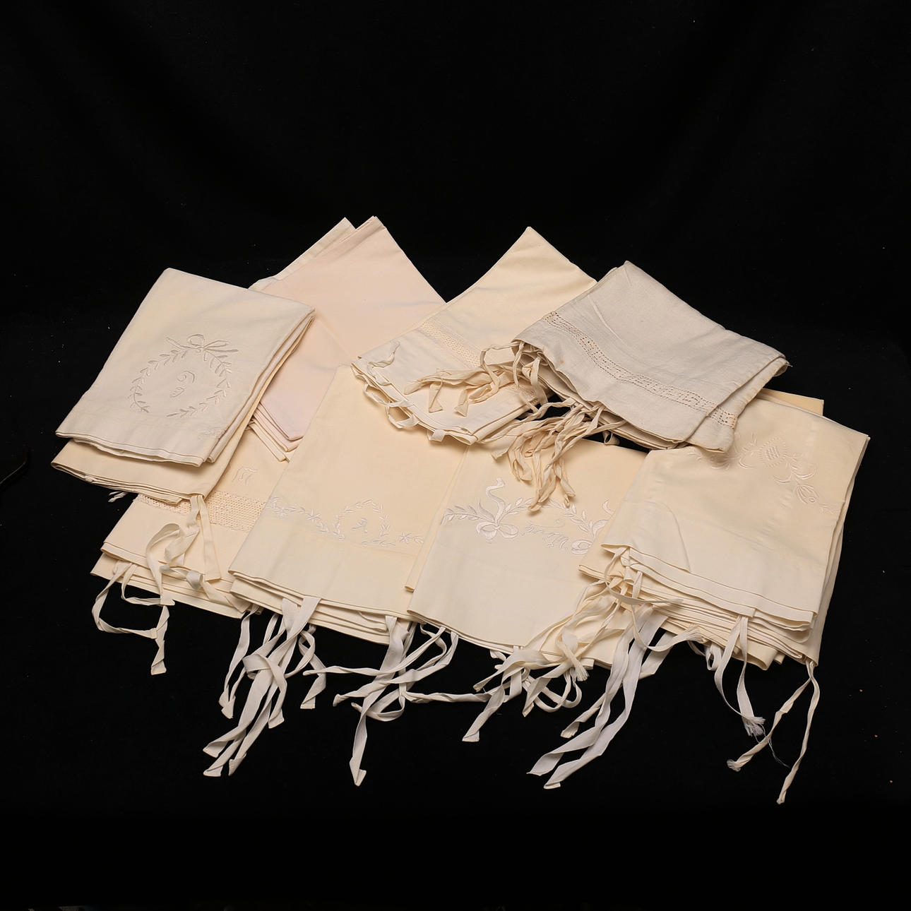 ÖRNGOTT BRODERADE 15 STYCK.