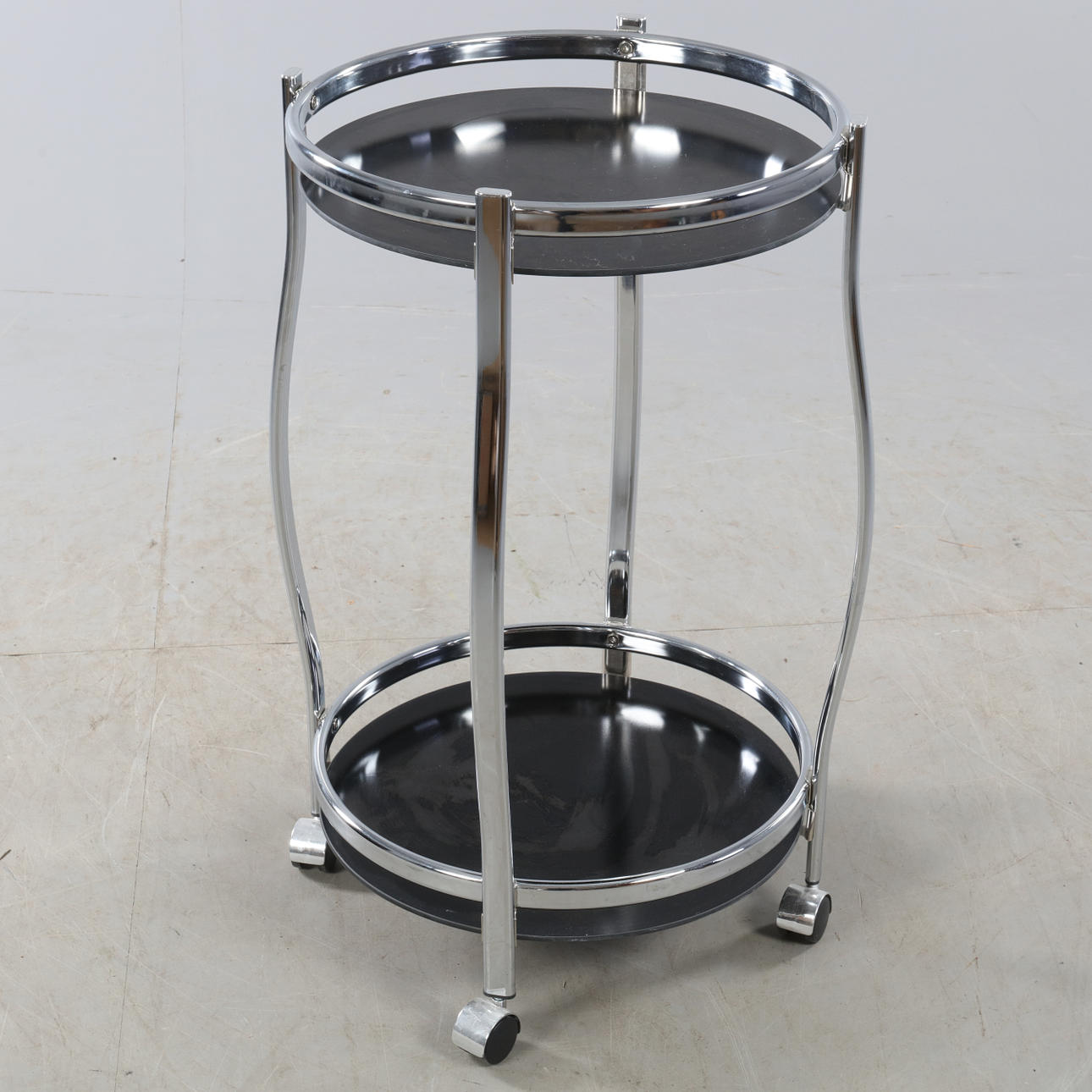 STACHELBRETT, 20. Jahrhundert.