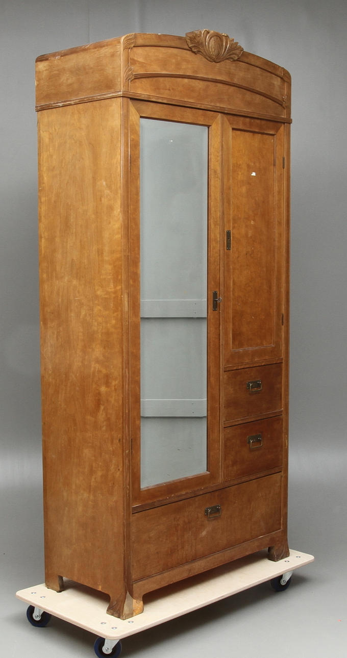 KLÄDSKÅP, jugend, Tierps Möbelfabrik, 1900-tal.