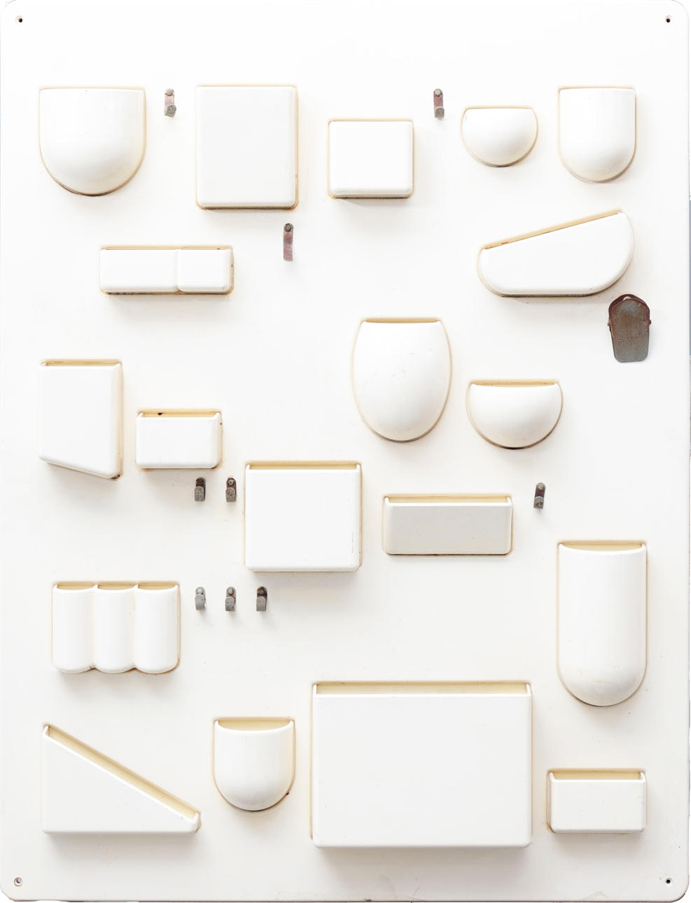 DOROTHEE BECKER. "Uten.Silo", panel-shelf in ABS plastic.