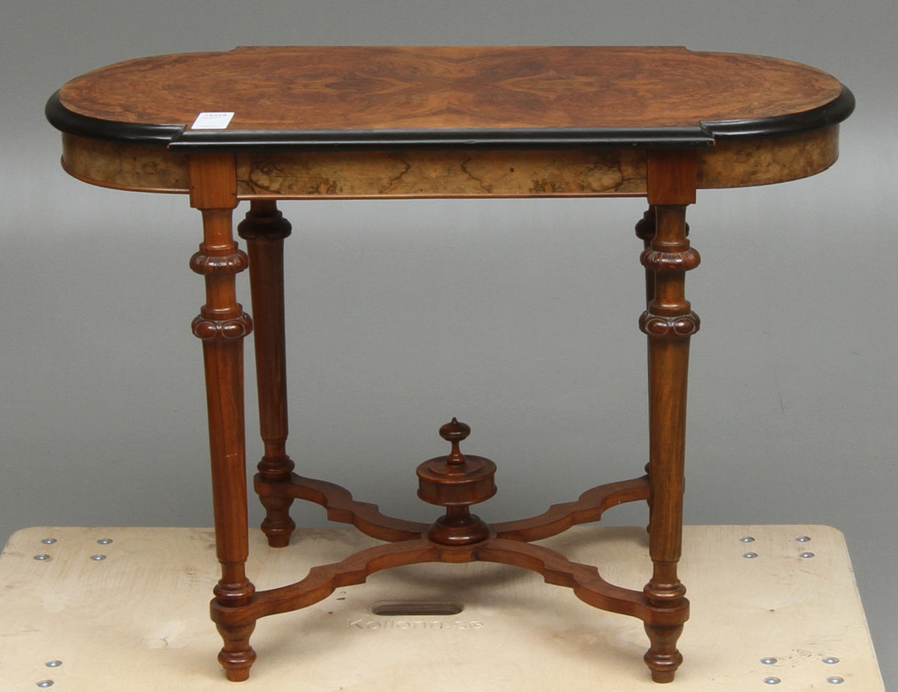 SALONGSBORD, rotfaner, 1800-tal.