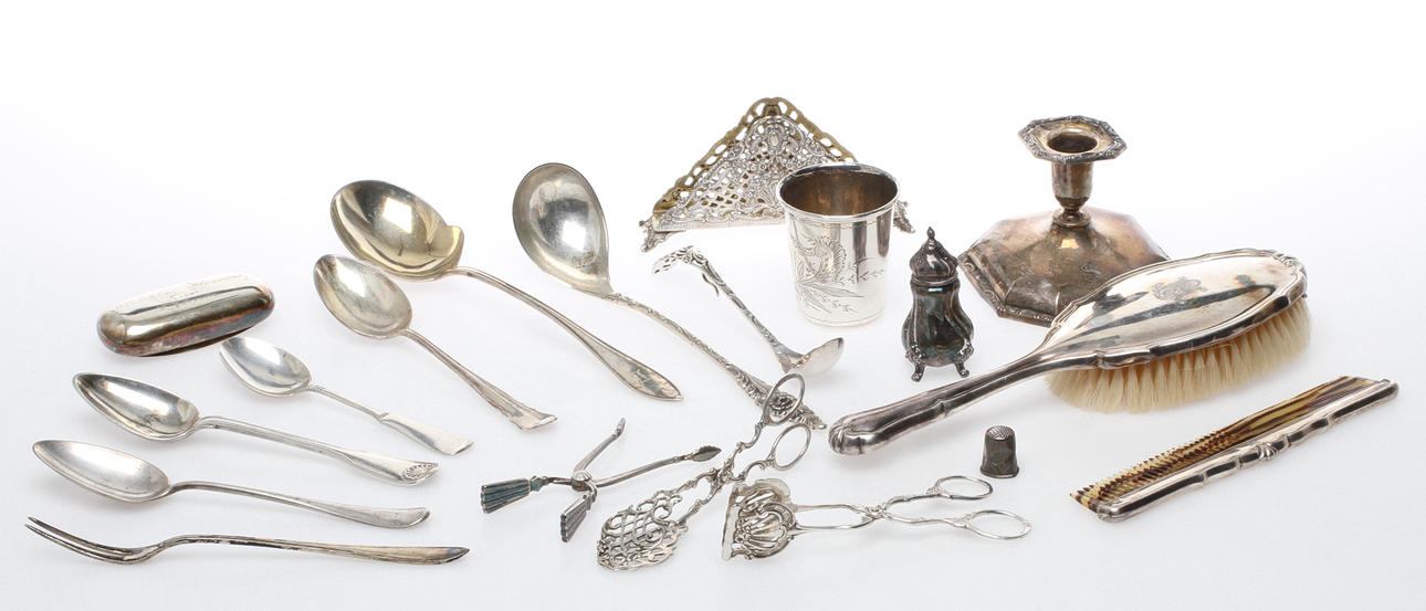 PARTI SILVER, bla sockertång, bestick bägare mm, 1900-tal.