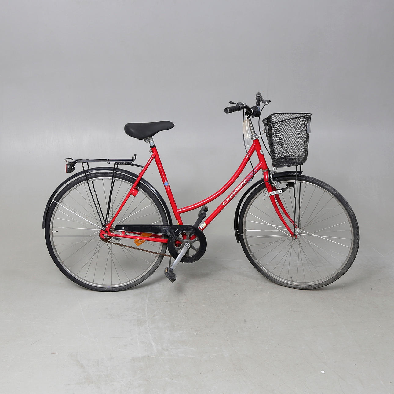 NAISTEN PYÖRÄ, Crescent.