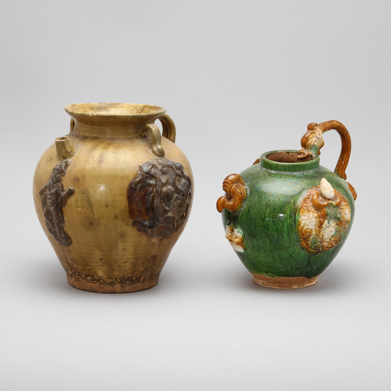 KANNOR, 2 st, lergods, Kina, Tangstil.