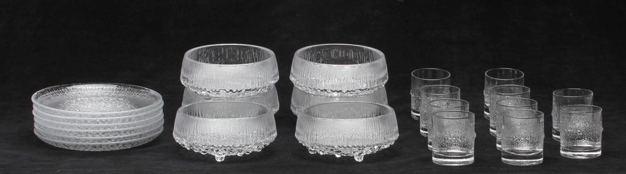 SERVISDELAR, glas, 38 + 10 delar, "Ultima Thule" samt "Niva", Tapio Wirkkala, Iittala, 1900-tal.