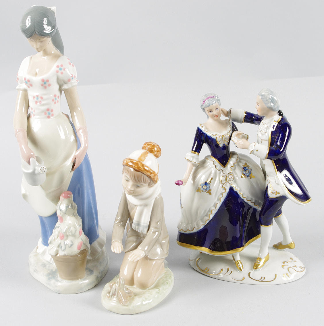 PORSLINSFIGURER, 3 stycken, Royal Dux, Zaphir samt Rex.