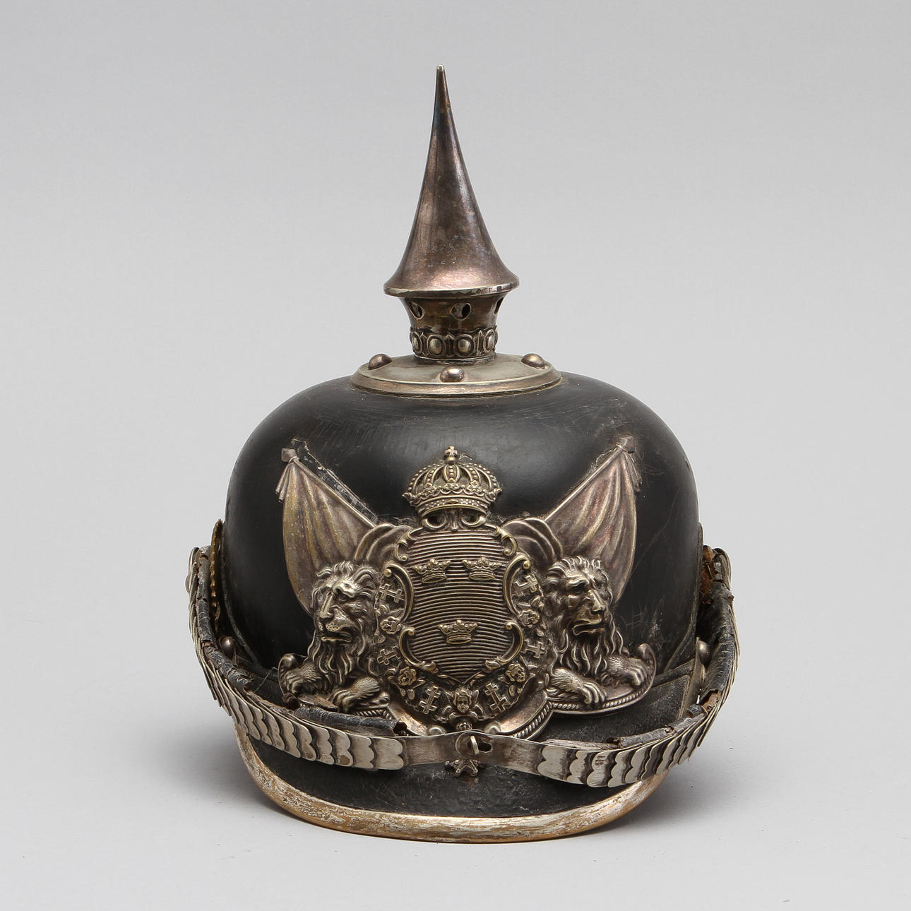 HJÄLM för manskap och underbefäl m/1885.