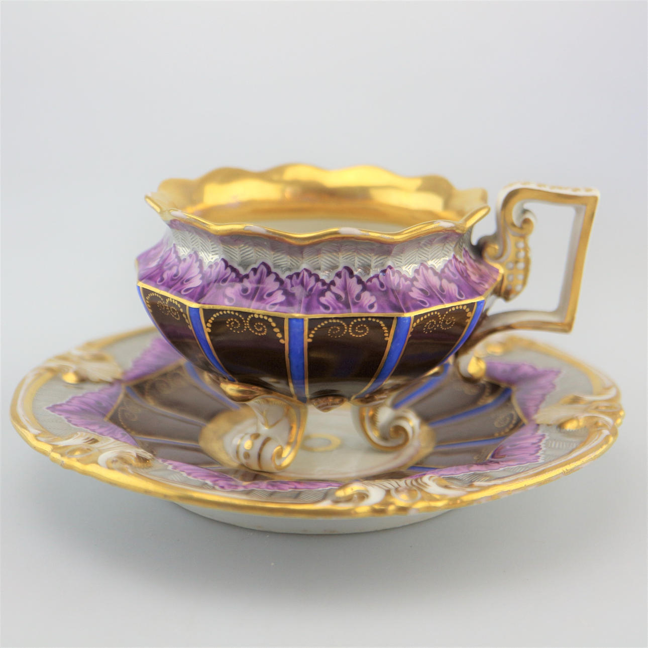BIEDERMEIER PORCELAIN CUP.