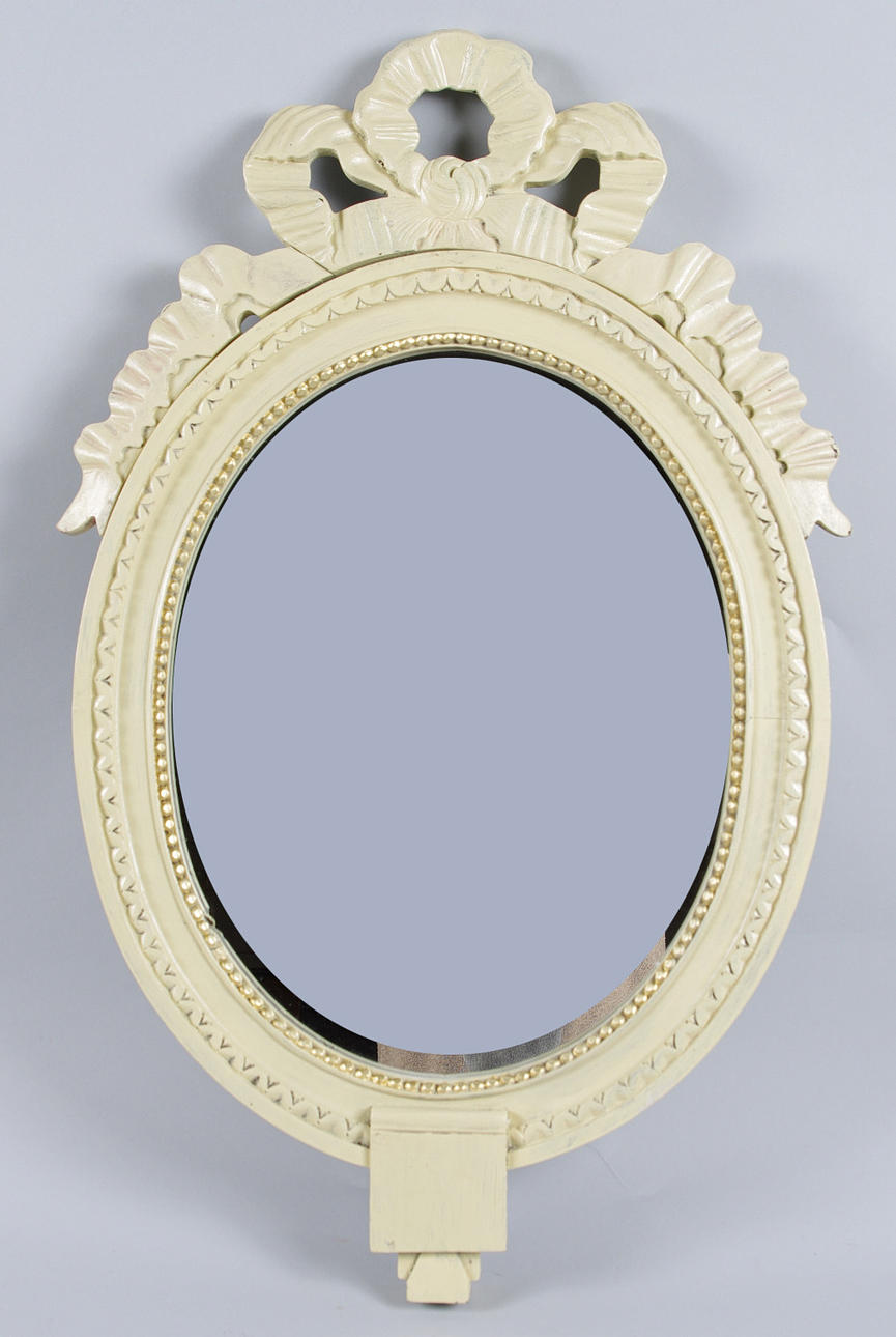 SPEGEL, vitmålad, gustaviansk stil, samtida.