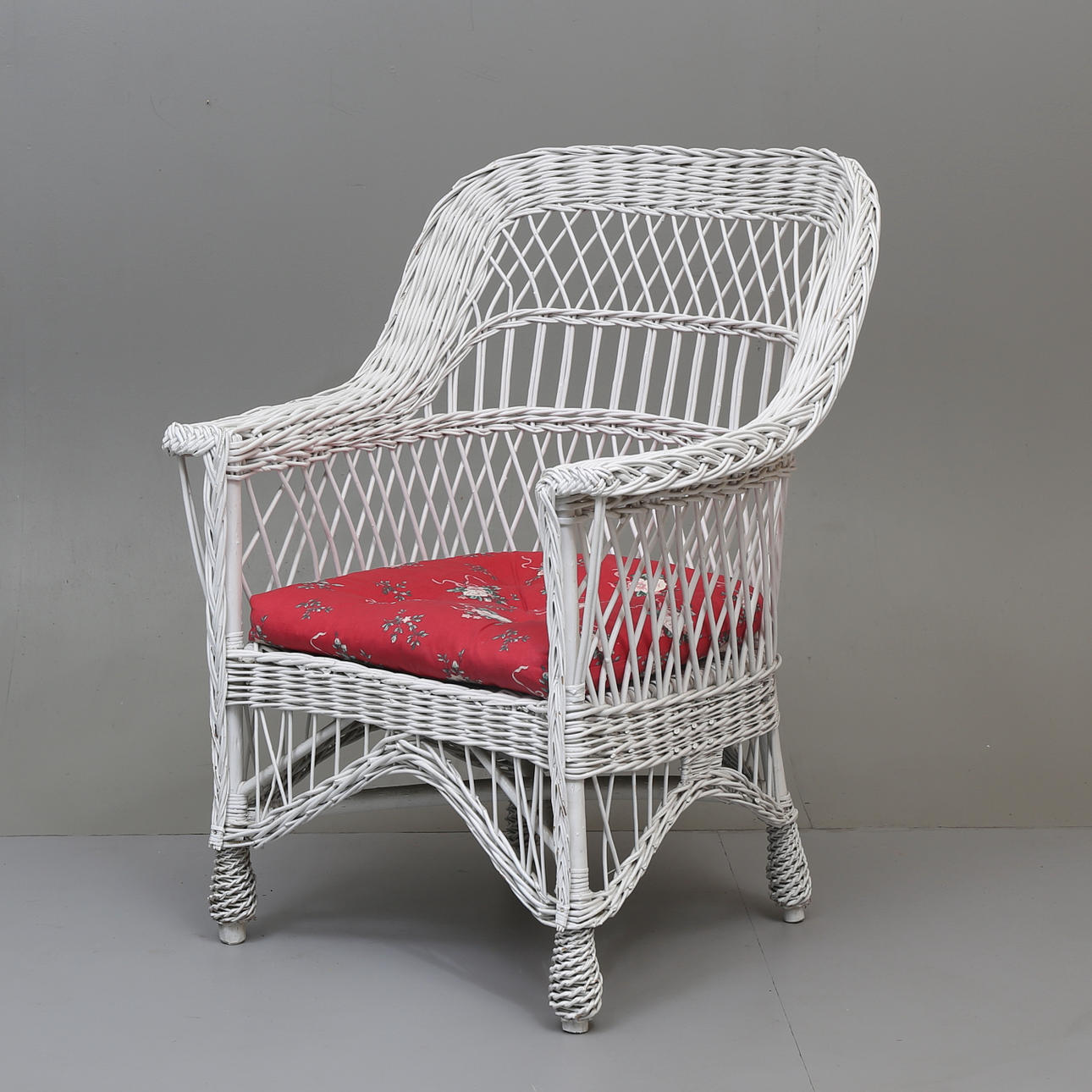 ROTTINGFÅTÖLJ, vitmålad, 1900 tal.