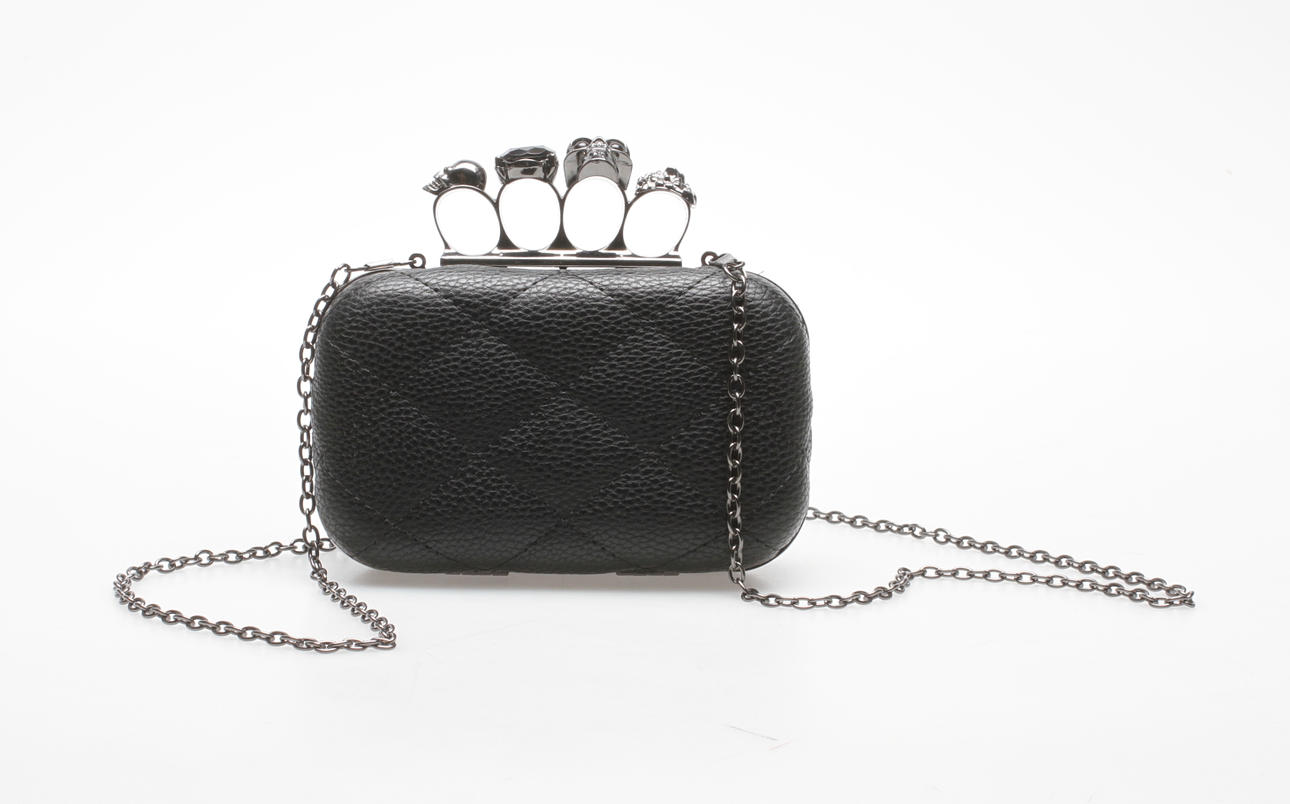 VÄSKA. Skull, hårt format.