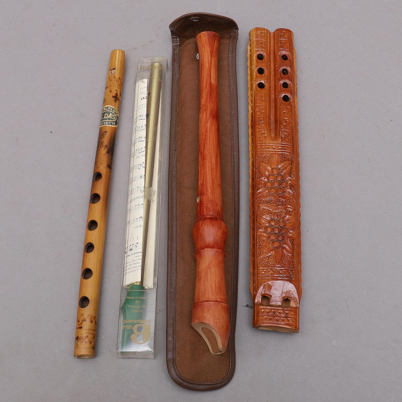 FLUTES, 4 pcs, wood & metal.
