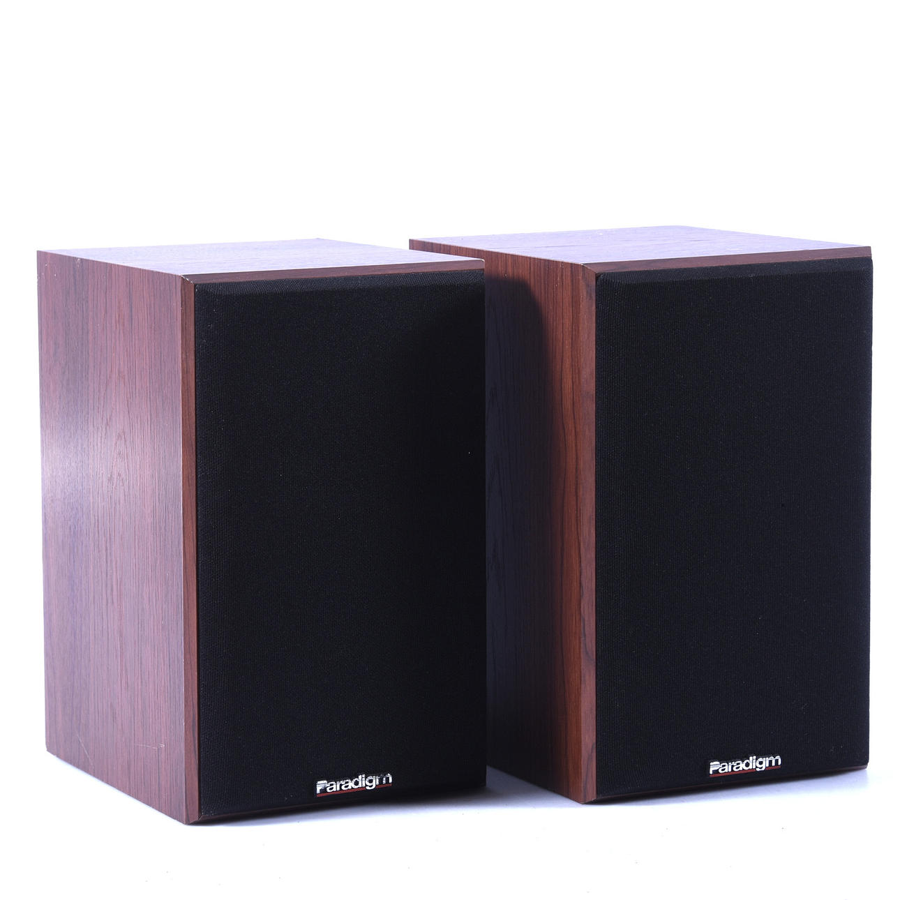 KAIUTTIMET, yksi pari, Paradigm Atom.