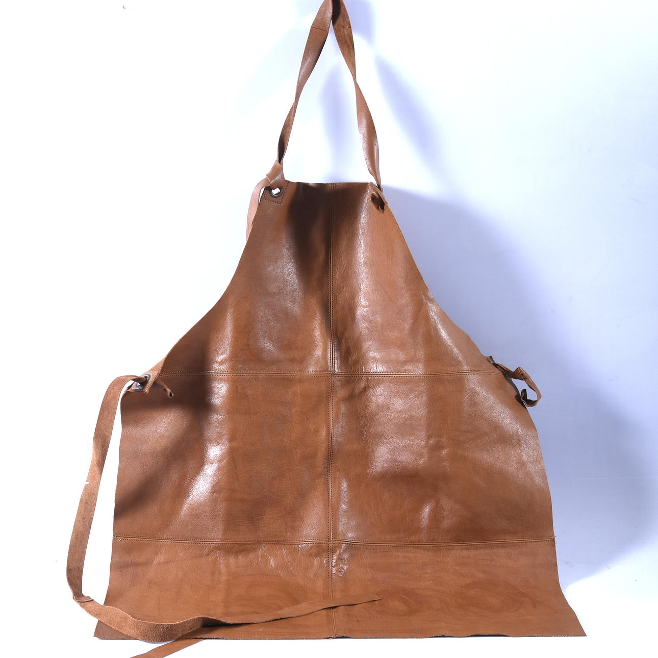 CHEF APRON, buffalo leather, Ica Selection.