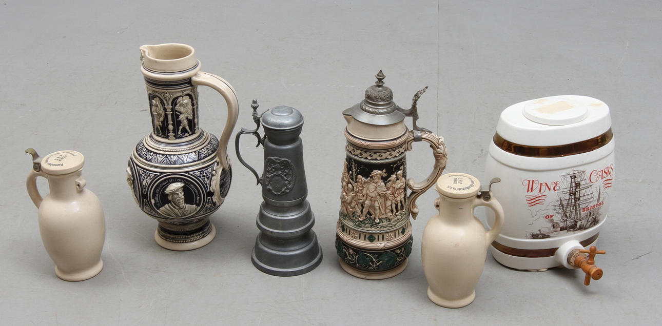 PARTI KRUS samt VINTUNNA, keramik, porslin samt tenn, Bl a Villeroy & Boch, 1900-tal.
