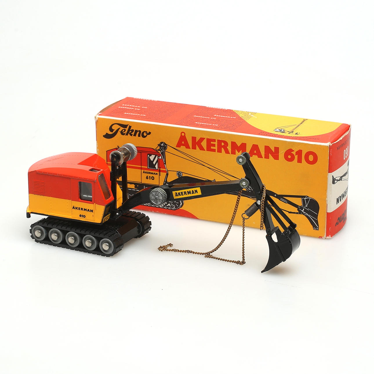 TEKNO. Bagger, Åkerman 610.