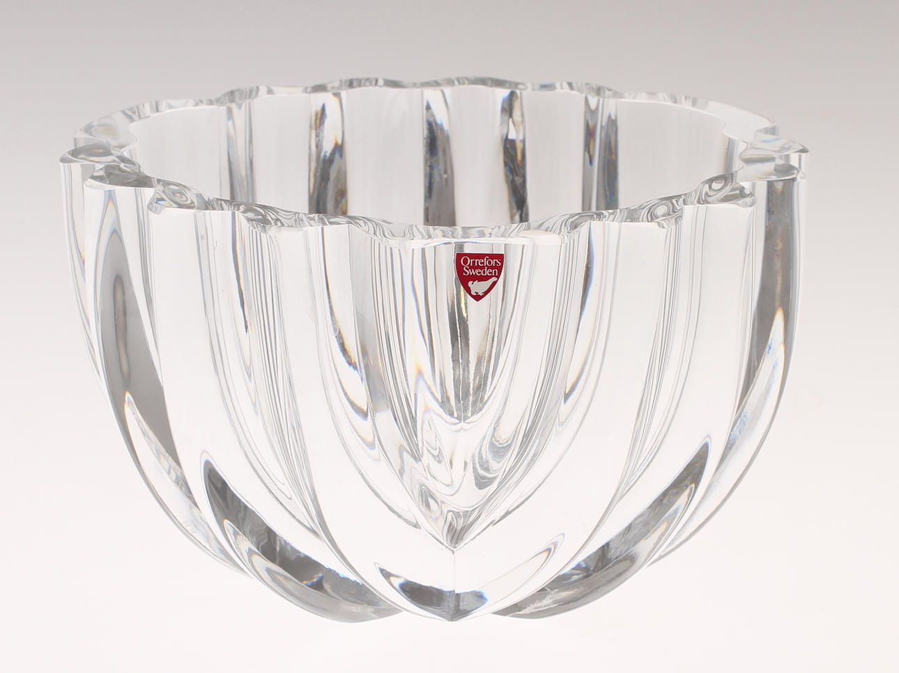 SKÅL, glas, Lars Hellsten, Orrefors samt PORSLIN, 3 delar, "California", Carl-Harry Stålhane, Rörstrand.