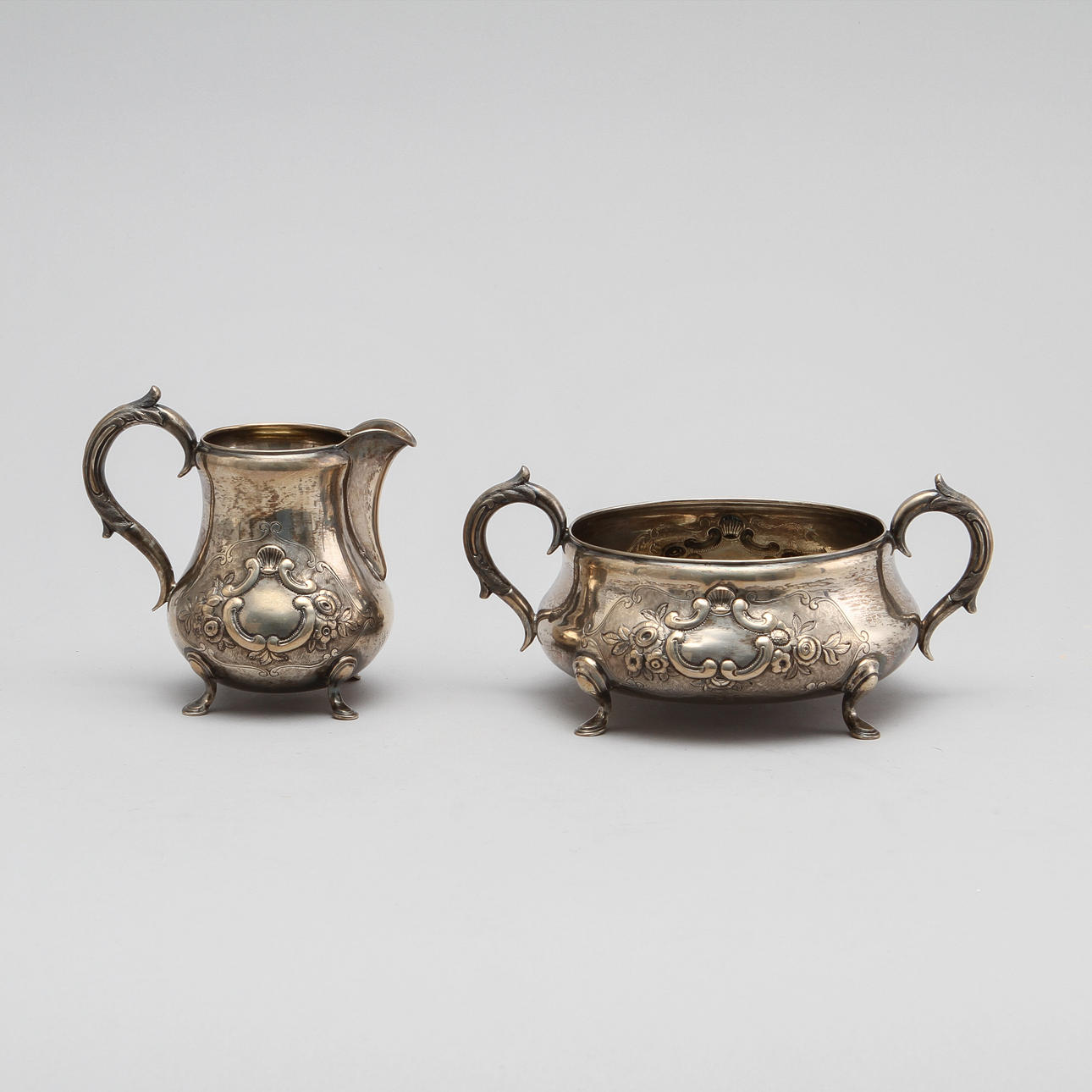 KANNA SAMT SKÅL, silver, troligen Norge. Vikt 470 gram.