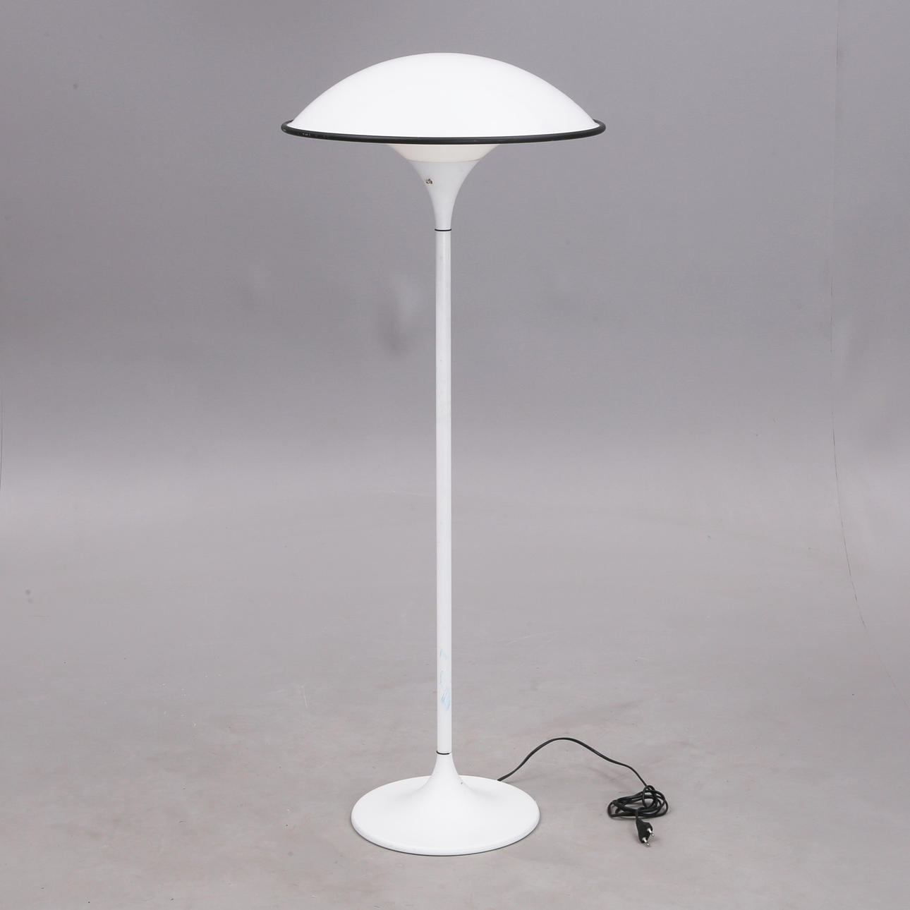 FLOOR LAMP, plastic/metal, Denmark, 1900/2000s.