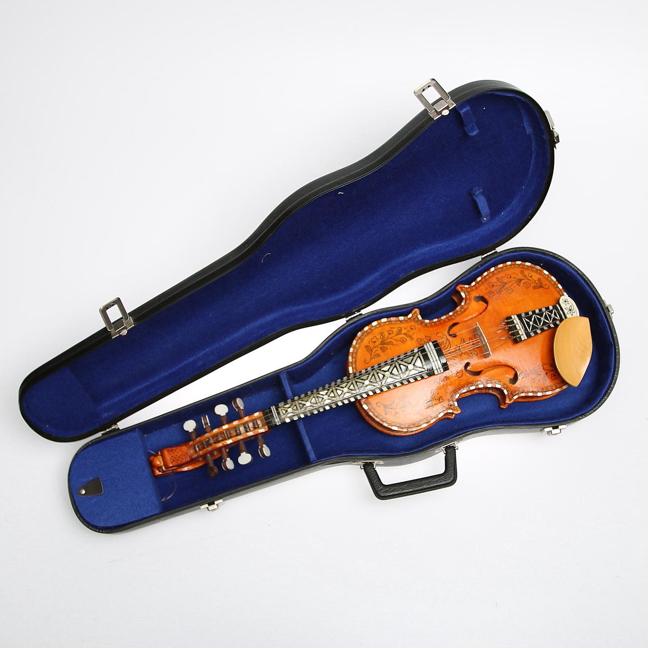 FIOL med FODRAL, Hardingfela, Svensk kopia, 1900-tal.