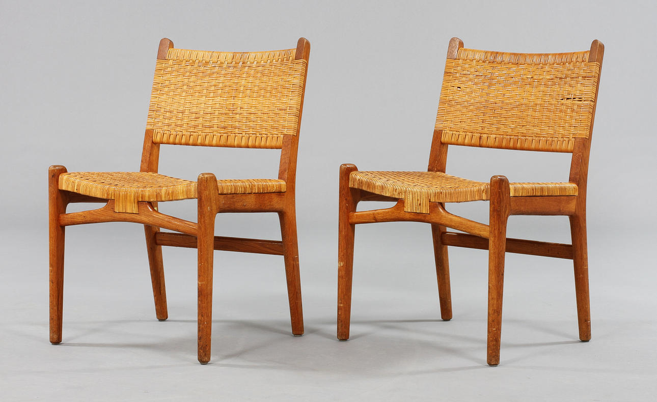 STOLAR, ett par, "CH-31", Hans Wegner, Danmark.