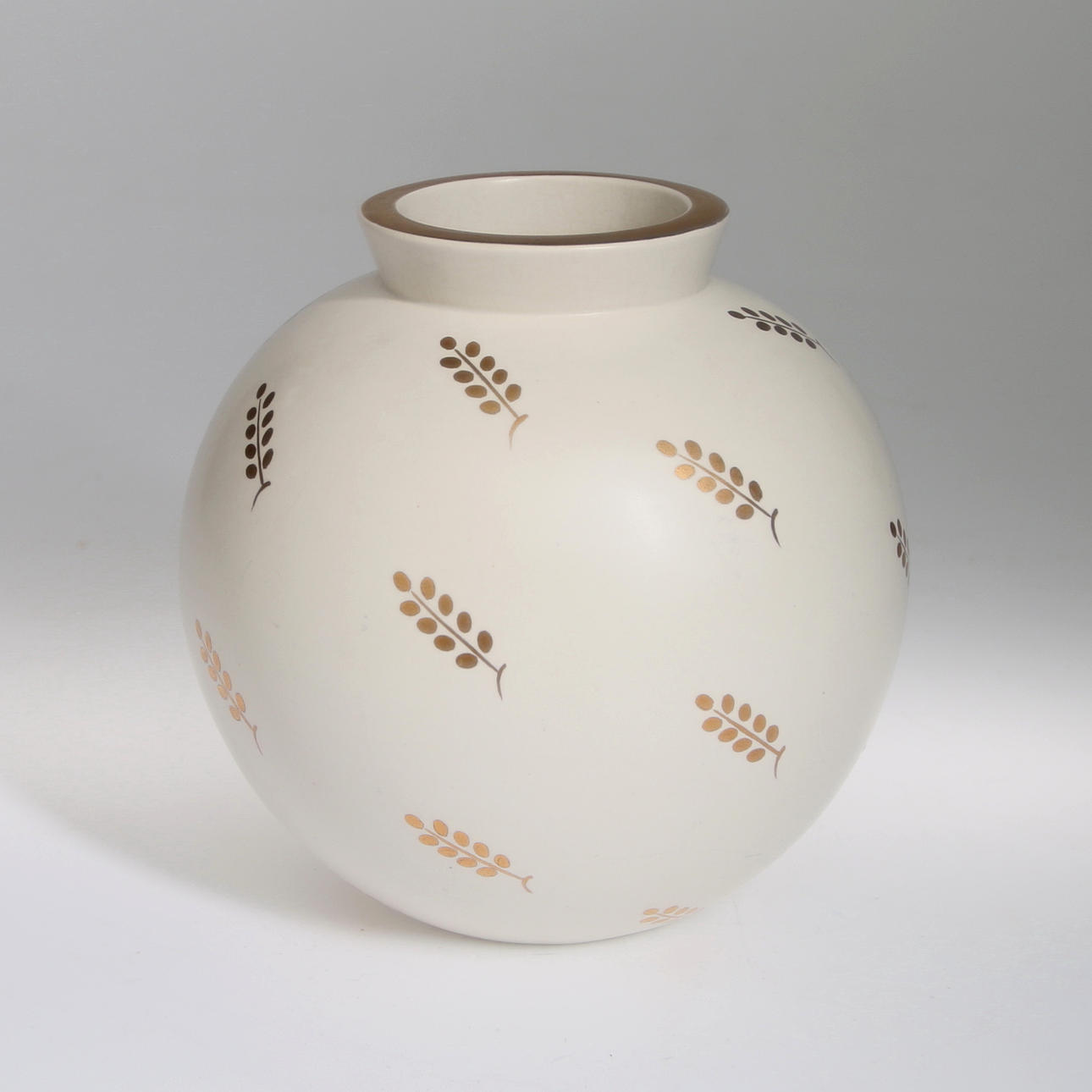 VAS, stengods, "Guldcarrara", Wilhelm Kåge, Gustavsberg.