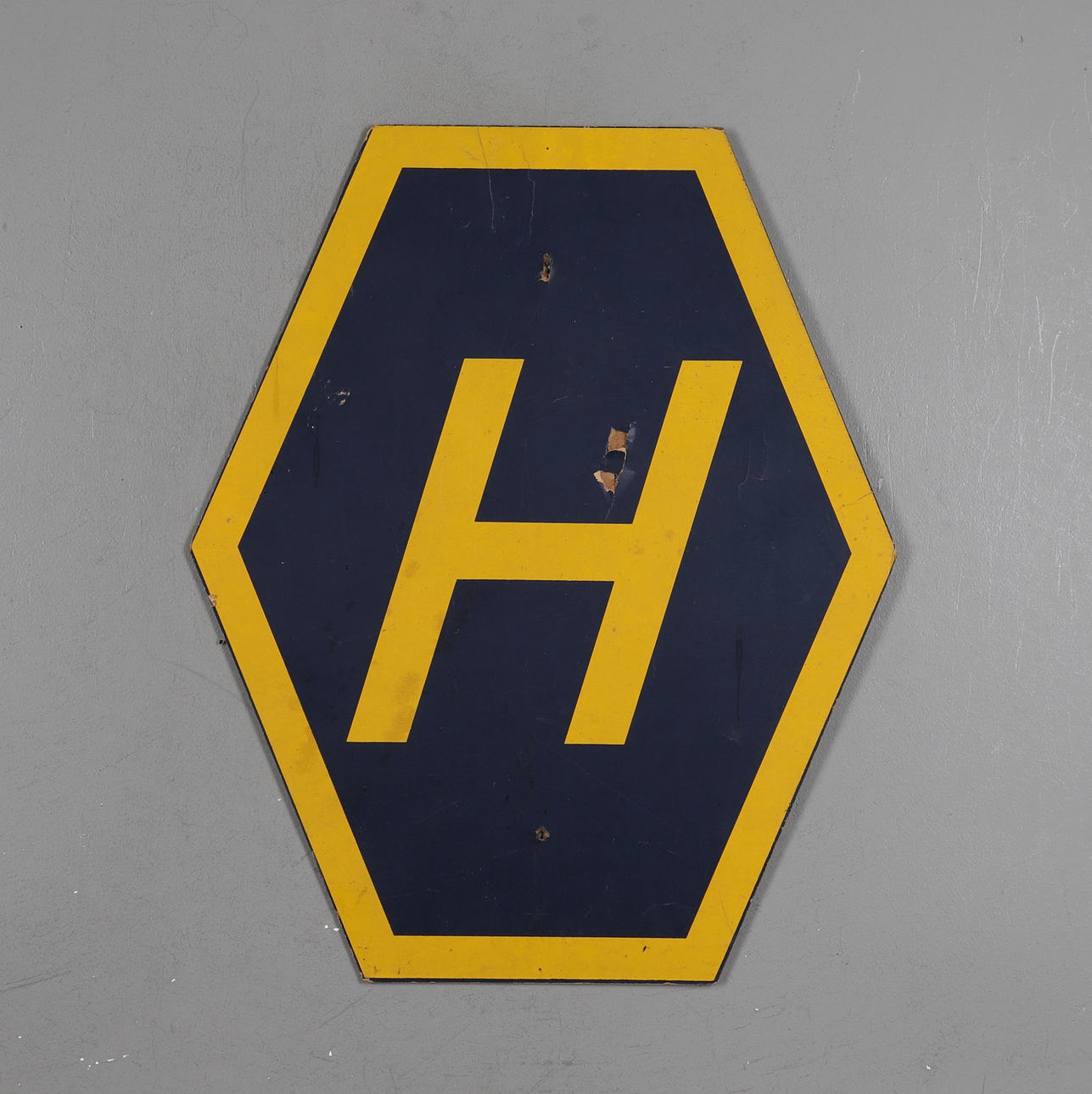 SKYLT, högertrafik.