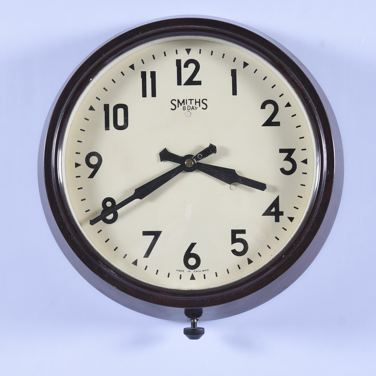 CLOCK, "SMITHS 8 DAY" bakelite/metal.