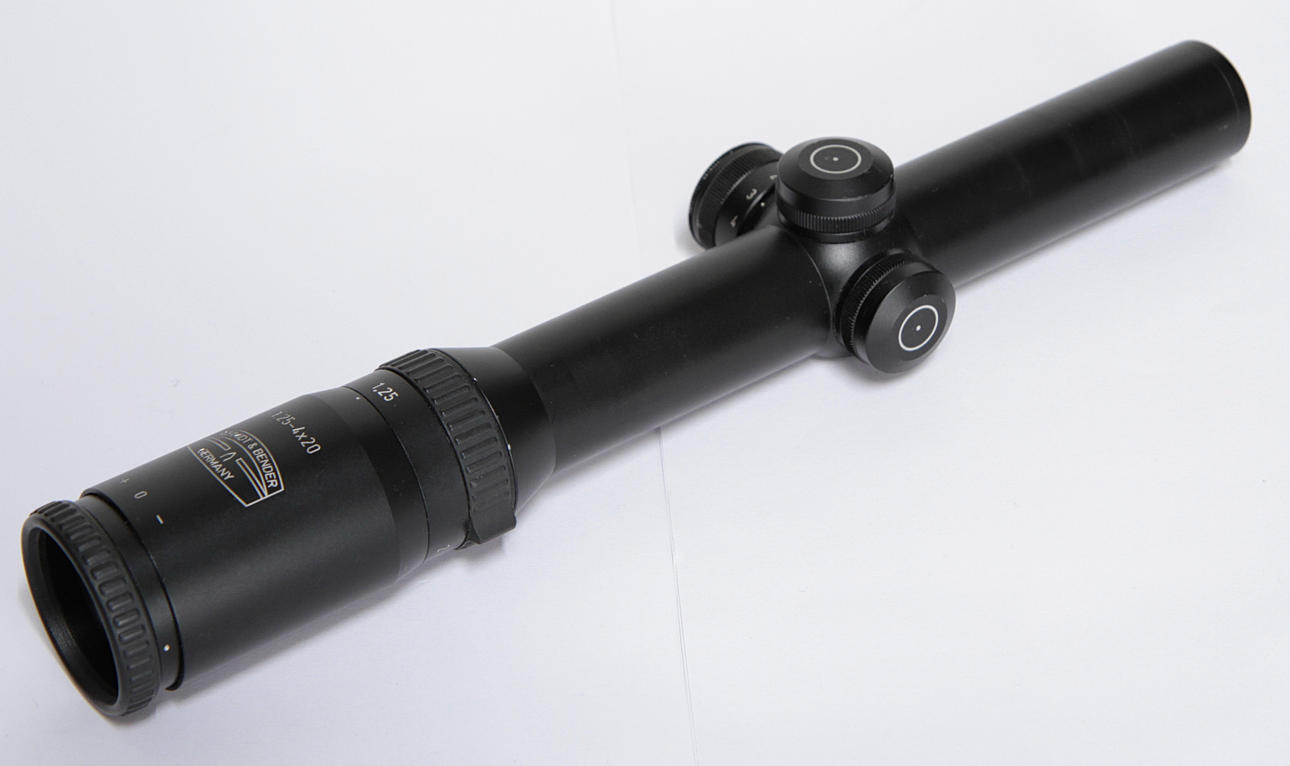 689. KIIKARI, Schmidt & Bender 1,25-4x20.