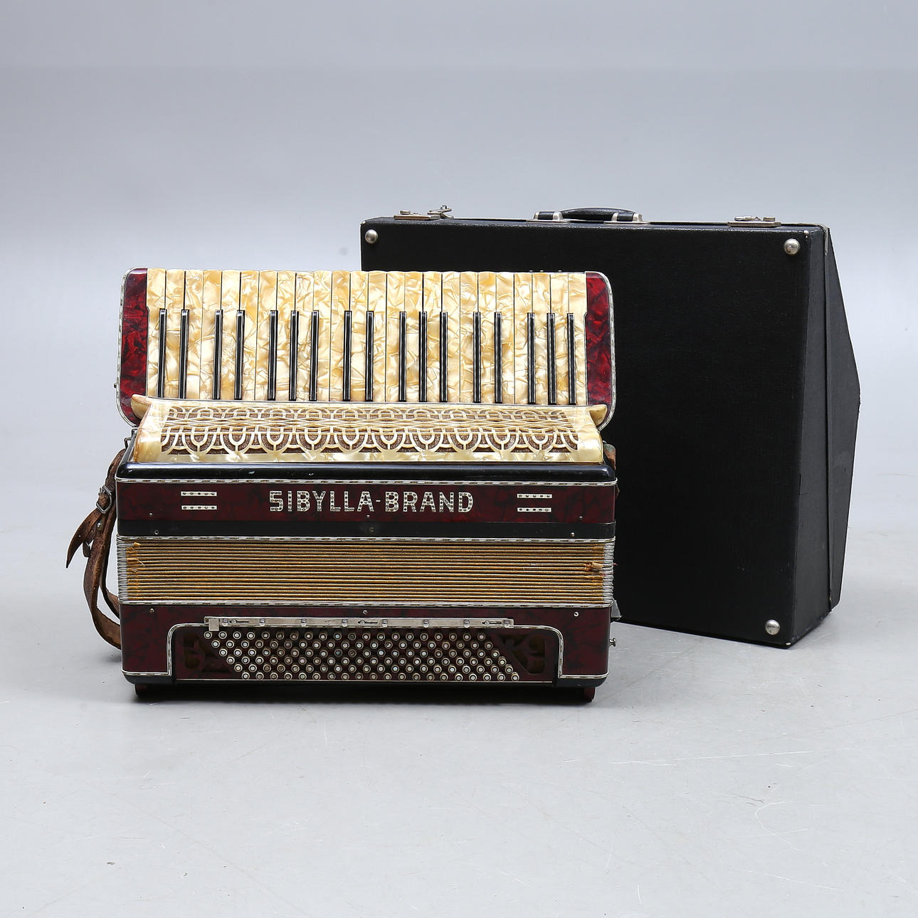 ZIEHSPIEL, Sibylla-Brand.