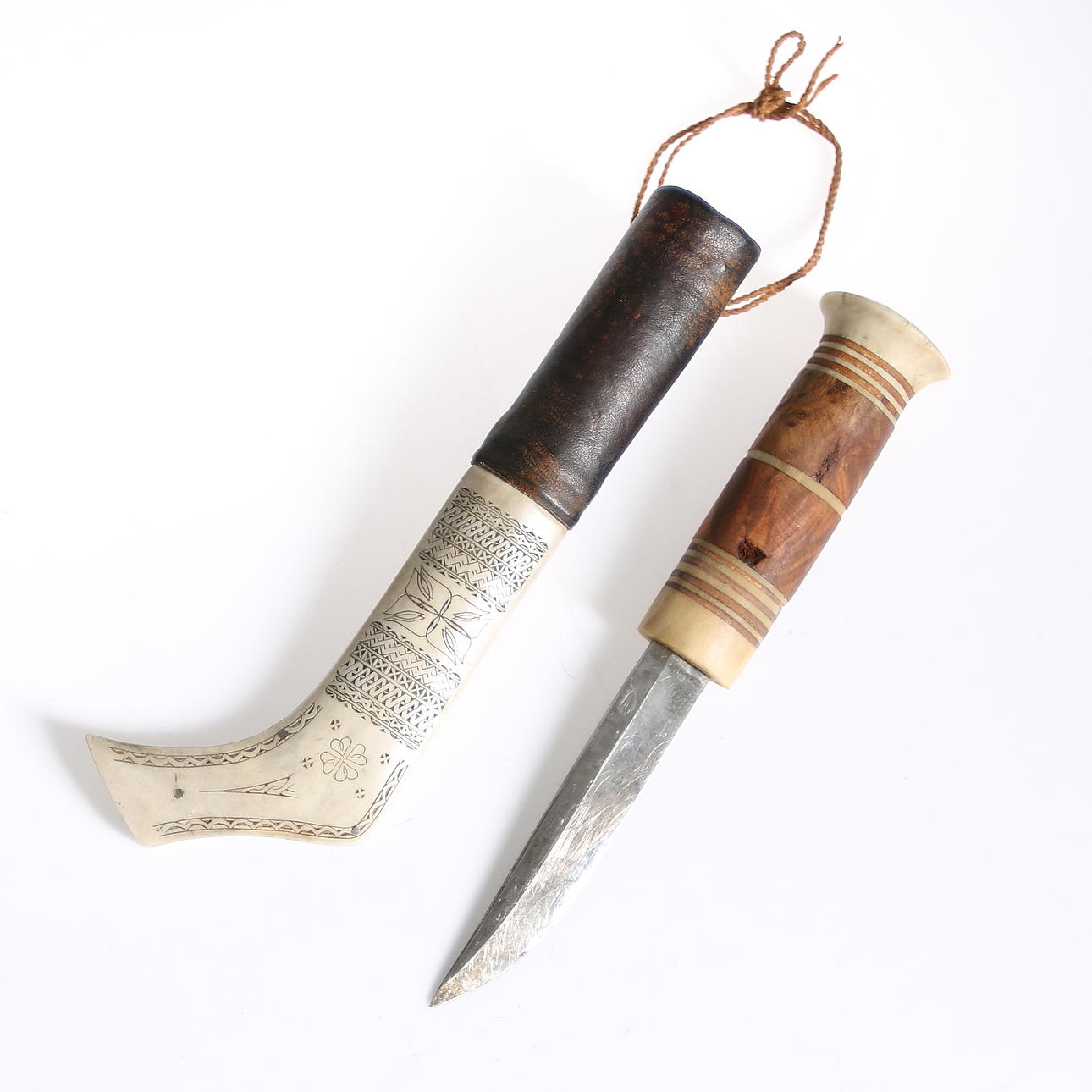 SAMEKNIV, monogramsignerad, Gunnar Kivimäki, 1979.