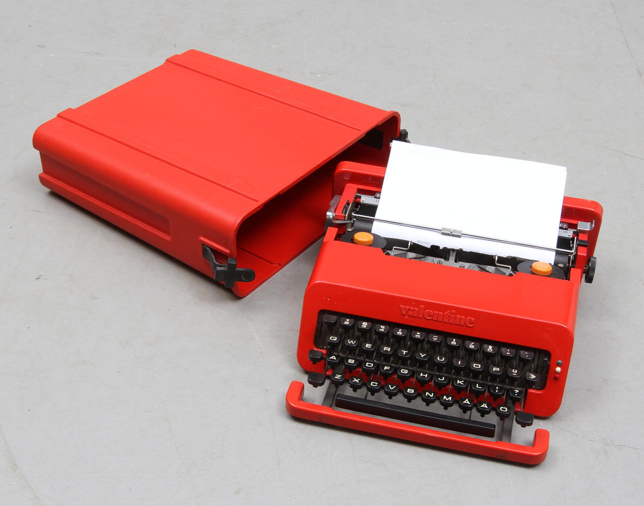 SKRIVMASKIN, "Valentine", Perry King samt Ettore Scottsass, Olivetti.