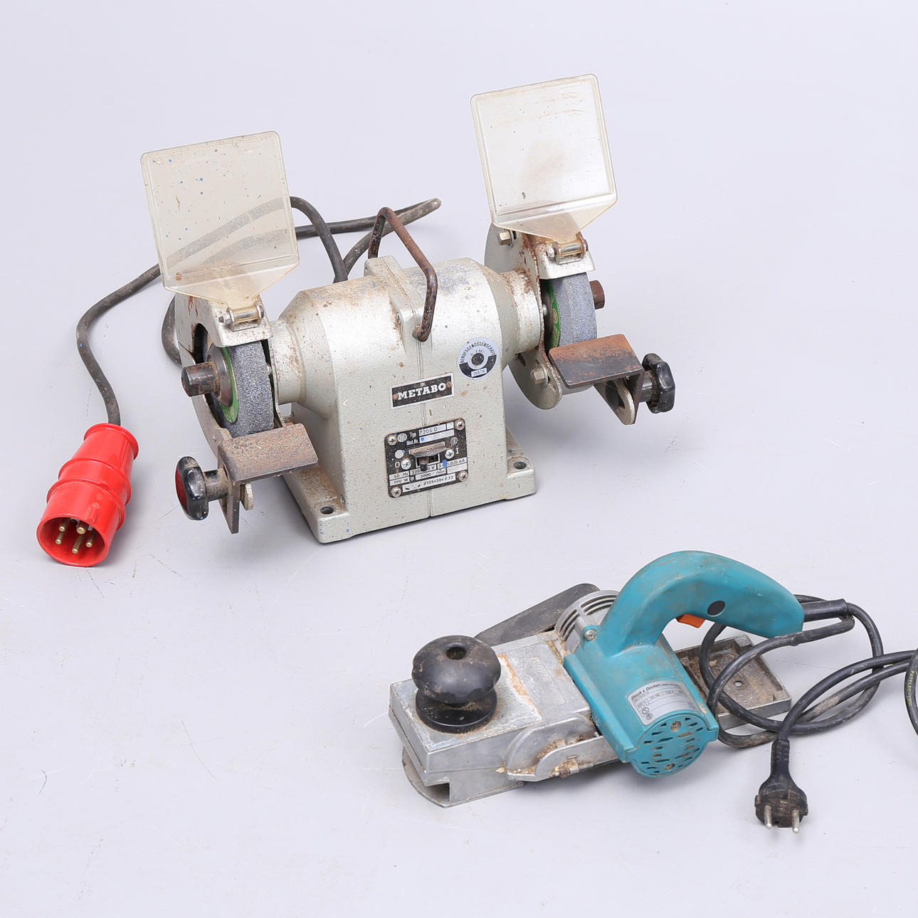 TABLE GRINDER and ELECTRIC PLANER, Metabo, Black & Decker.