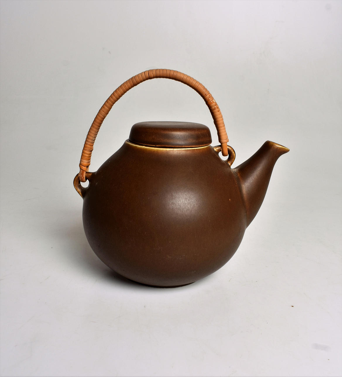 TEKANNA keramik, Ulla Procopé för Arabia.