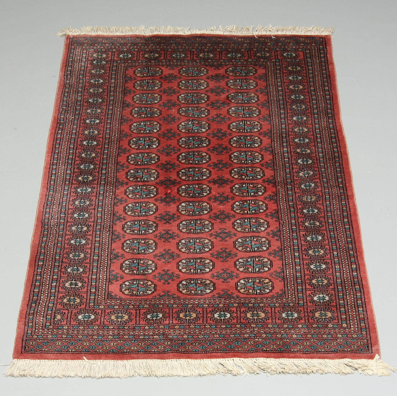 MATTA, orientalisk, ca 180 x 130 cm.