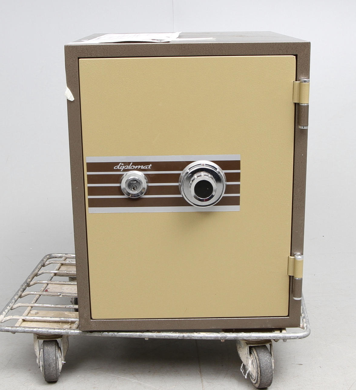 SÄKERHETSSKÅP, Diplomat, 1900-tal.